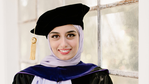 Malak Shalabi, Wanita Berhijab AS Pertama di Universitas Washington