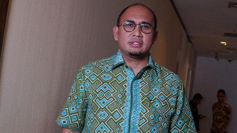 Erick Thohir Mau Tutup 7 Bumn Zombie Anggota Dpr Hak Karyawan Harus Dipenuhi Kumparan Com<script async src=