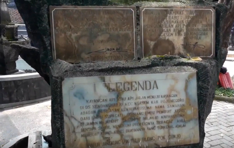 Legenda Api Abadi Di Bojonegoro Kumparan Com