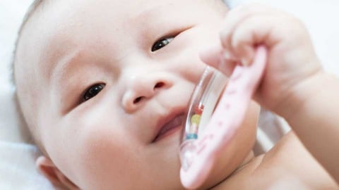 9 Fakta Tentang Anak Yang Sedang Tumbuh Gigi Kumparan 9 Fakta Tentang Anak Yang Sedang Tumbuh Gigi Kumparan