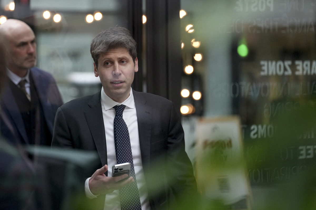 Sam Altman Akui Mustahil Tambal Seluruh Bug AI