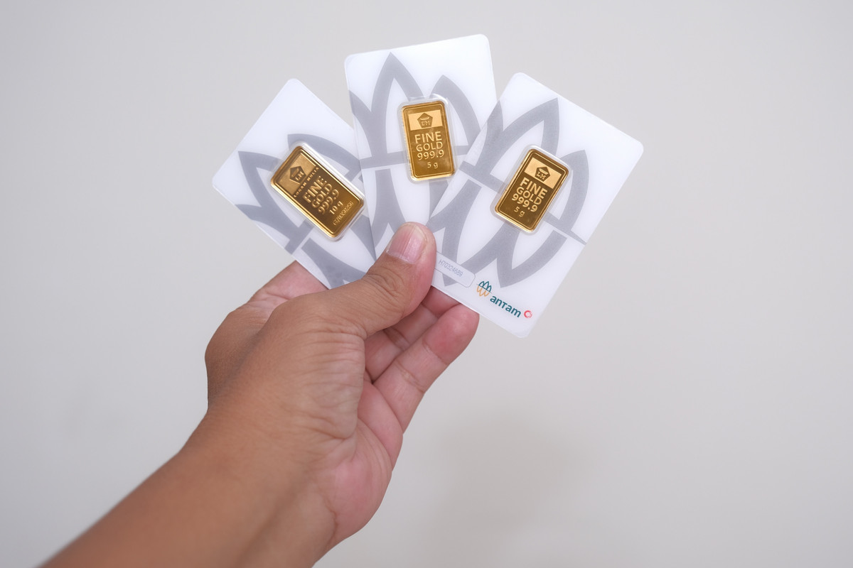 Pekan Ini, Harga Emas Antam dan Galeri24 Kompak Anjlok