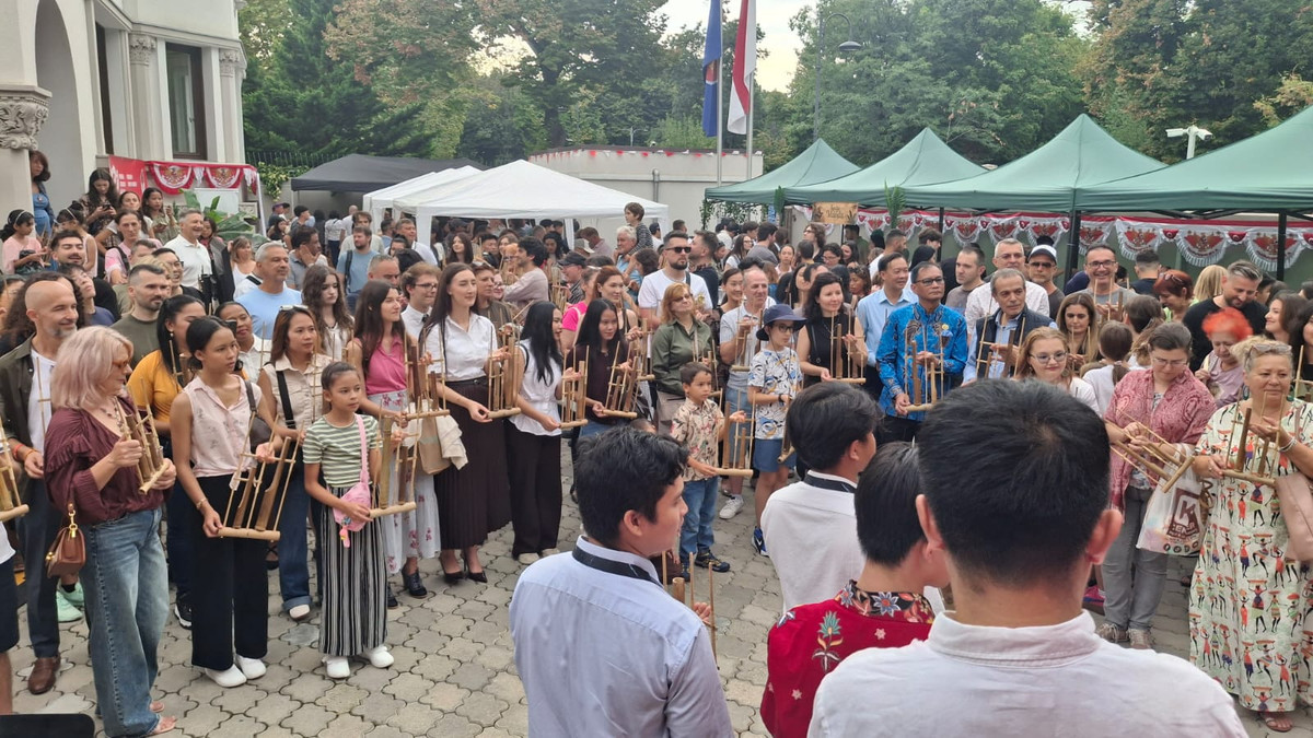 Festival Indonesia Bucharest: Nasi Padang Pikat Warga Rumania