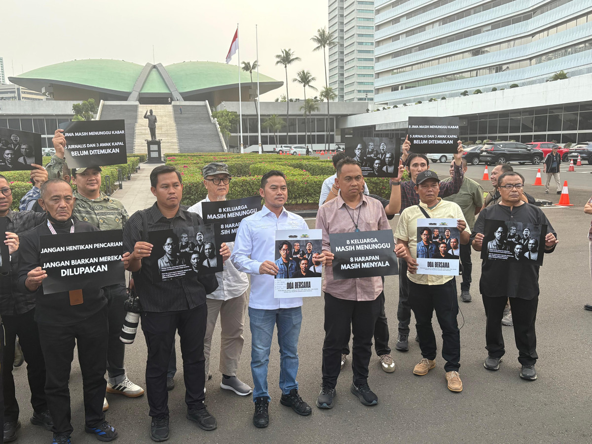 Wartawan Parlemen laksanakan Doa Bersama untuk 5 Wartawan Hilang di Selat Sunda