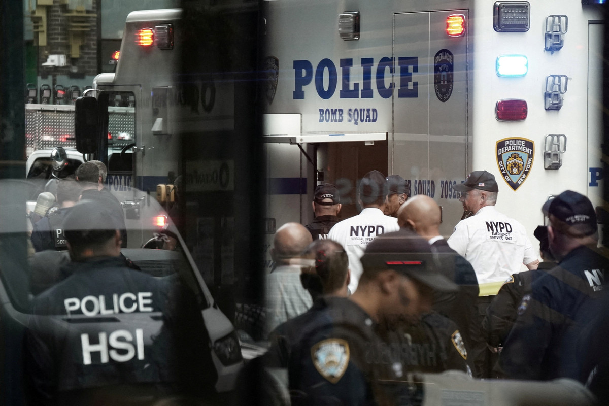 NYPD Kerahkan Tim Bom Cek Koper Mencurigakan Dekat Markas PBB