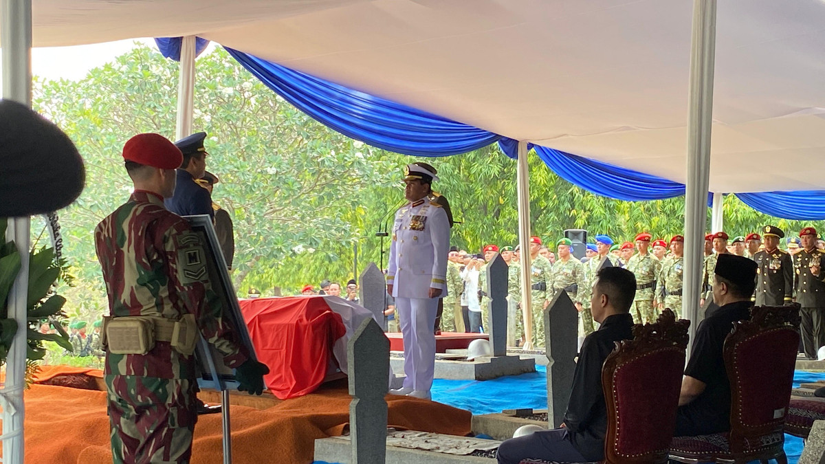 Panglima TNI Pimpin Persemayaman Terakhir Jenderal Subagyo di Kalibata