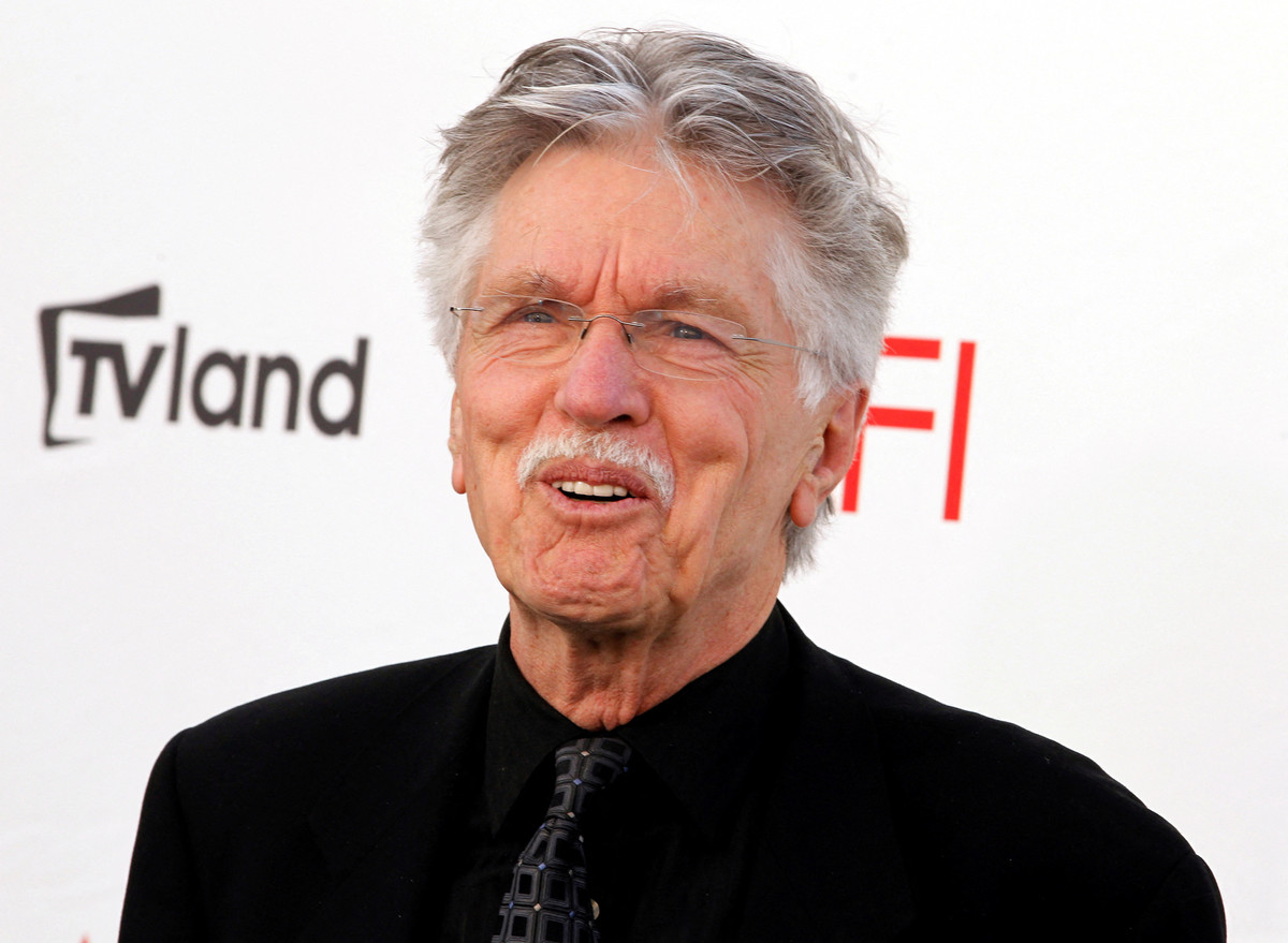 Kabar Duka, Aktor Senior Tom Skerritt Tutup Usia