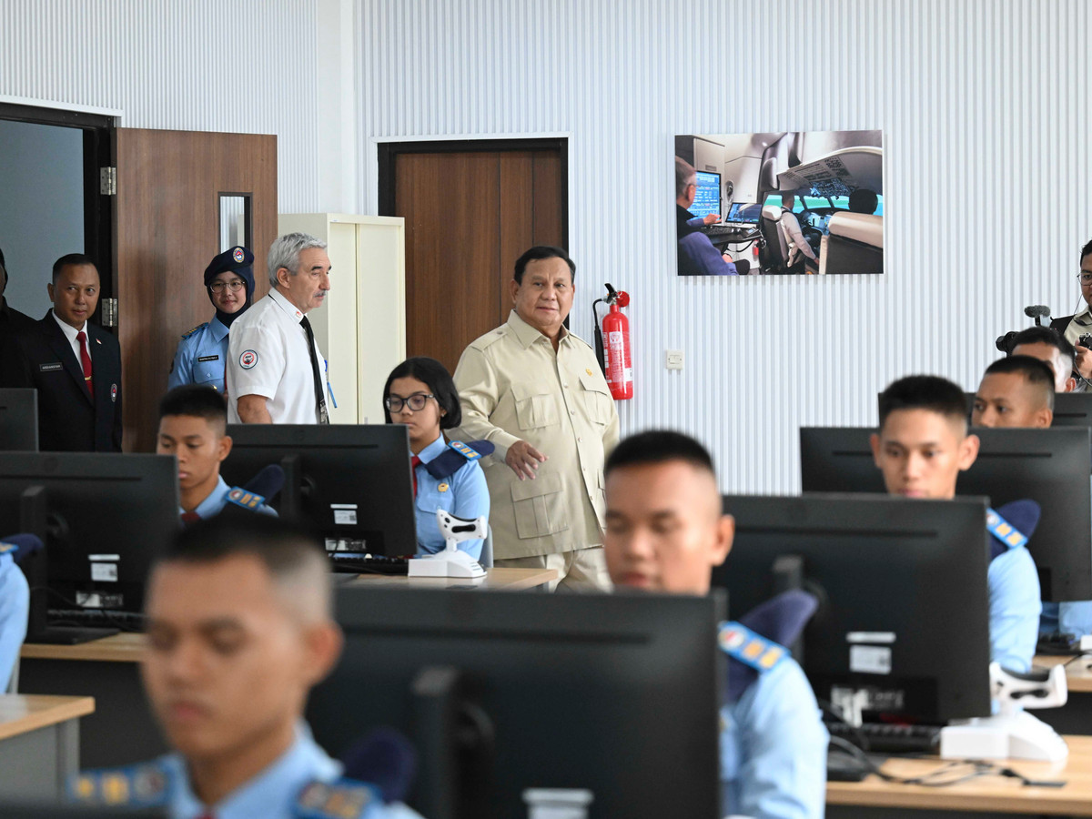 Prabowo: Guru Hebat & Pendidikan Kunci Majunya Indonesia