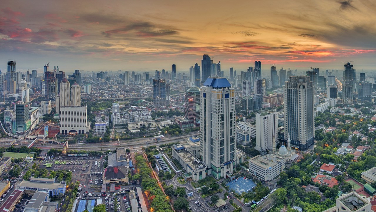 Kumplus- Menanti Jakarta Tenggelam- Gedung perkantoran