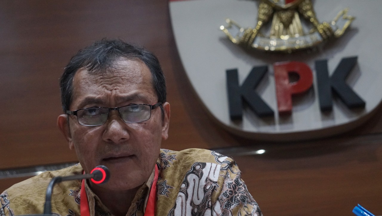 Wakil Ketua KPK Saut Situmorang konpers mengenai kasus BLBI.