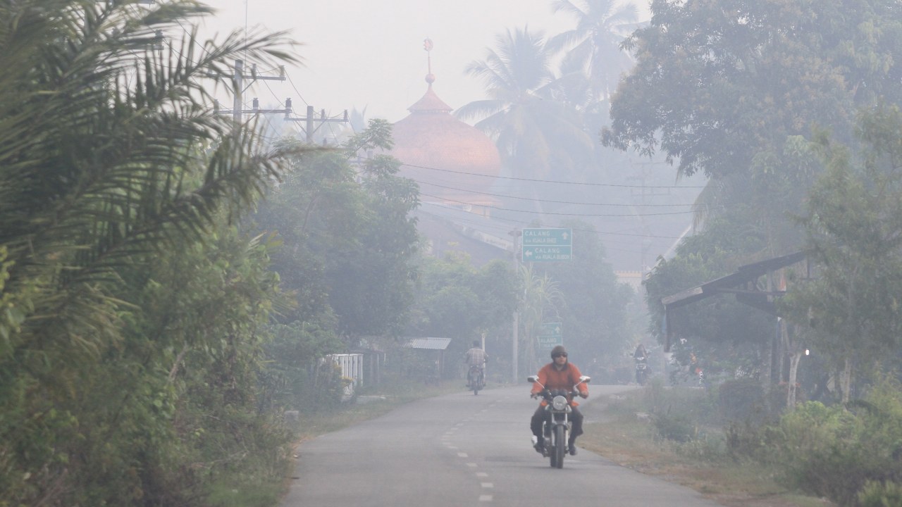 Aceh Kembali Terpapar Kabut Asap Karhutla, Jarak Pandang 3-4 Km ...