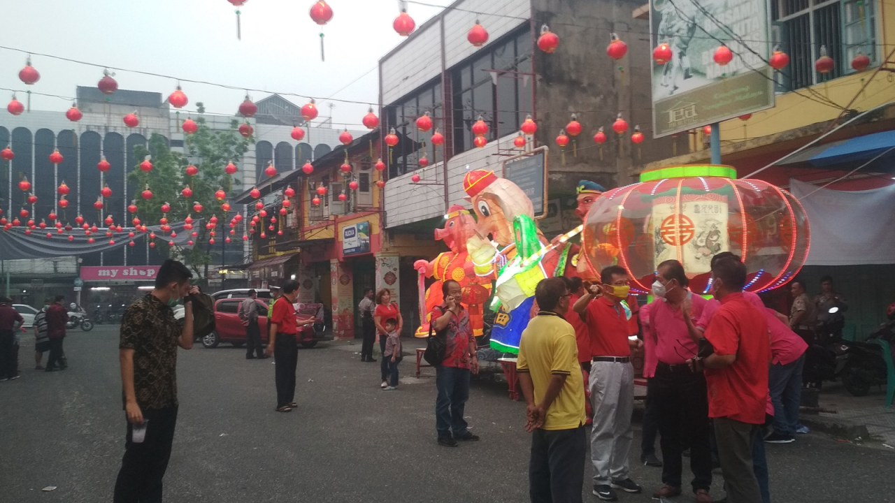 Festival Kue Bulan di Jalan Karet Pekanbaru.jpg