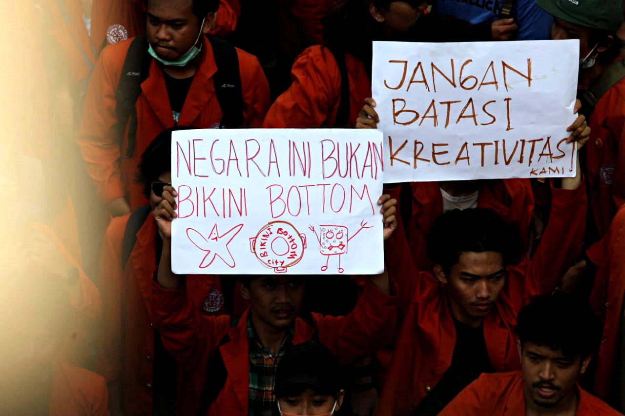 LIPSUS, UU Kebut Sebulan,  Demo Mahasiswa di DPR Jakarta