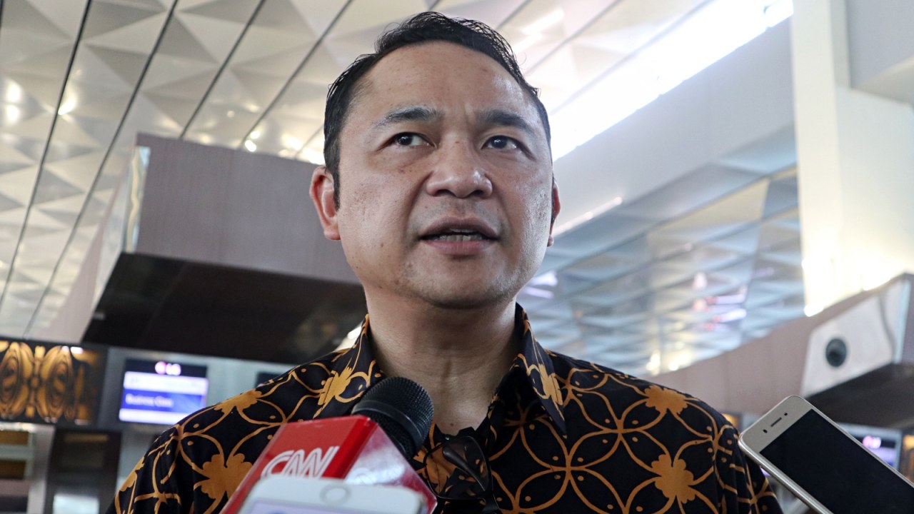 Direktur Utama Garuda Indonesia, Ari Askhara