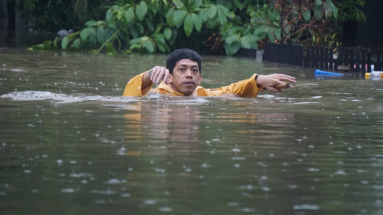 Banjir di Jl Perindustrian, Jakarta timur