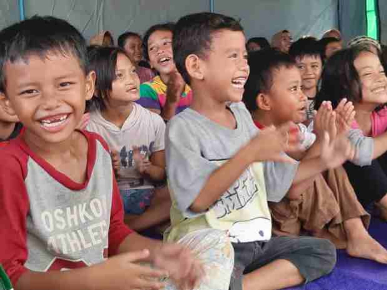 Anak-anak Cipinang Melayu korban banjir