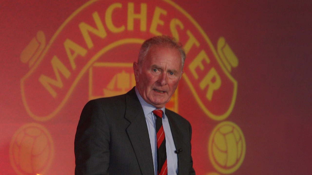 Pemain legendaris Manchester United ini, Harry Gregg
