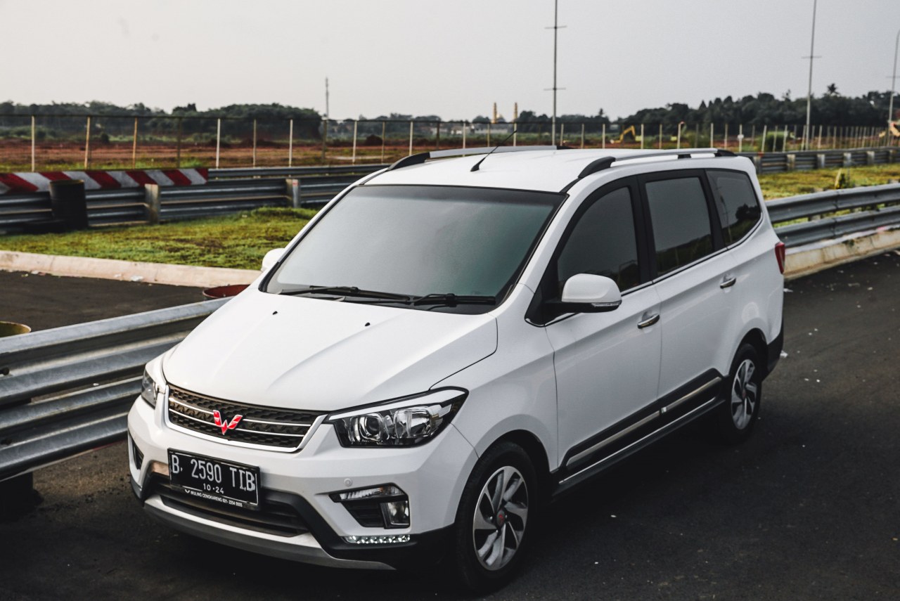 ]Wuling Confero S ACT