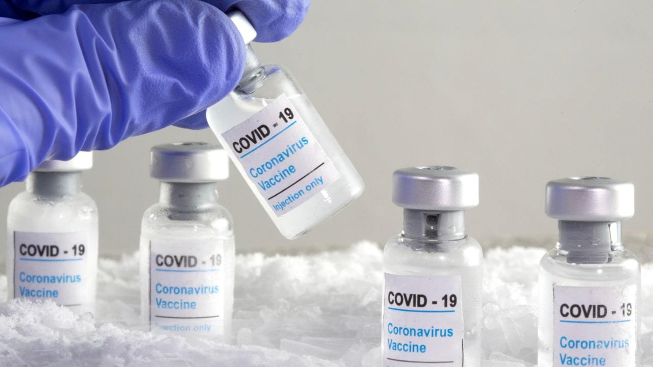 Ilustrasi vaksin corona-vaksin COVID-19