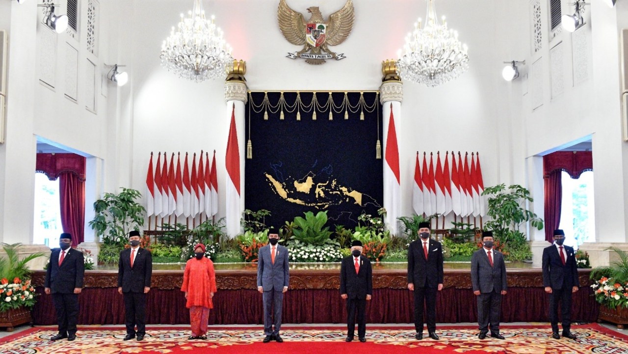 Kumplus - Opini Bambang Widjojanto- pelantikan Menteri baru