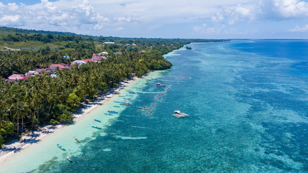 Panorama alam keindahan Wakatobi