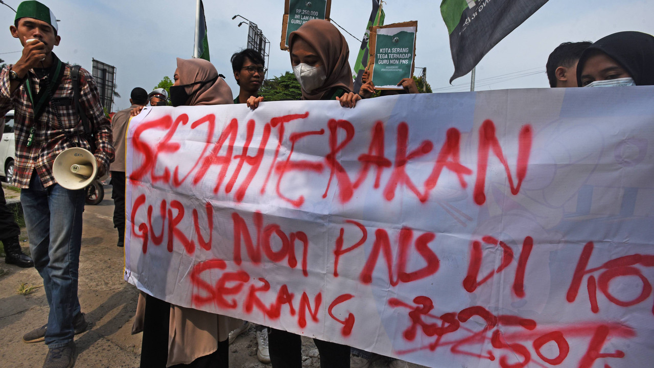 Unjuk Rasa-Gaji Guru Honorer-Banten