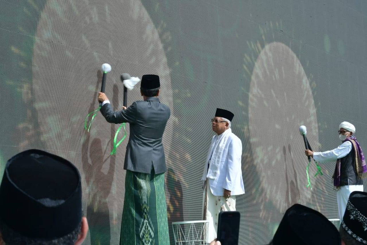 Jokowi dan Ma'ruf Amin di Resepsi Puncak 1 Abad NU 