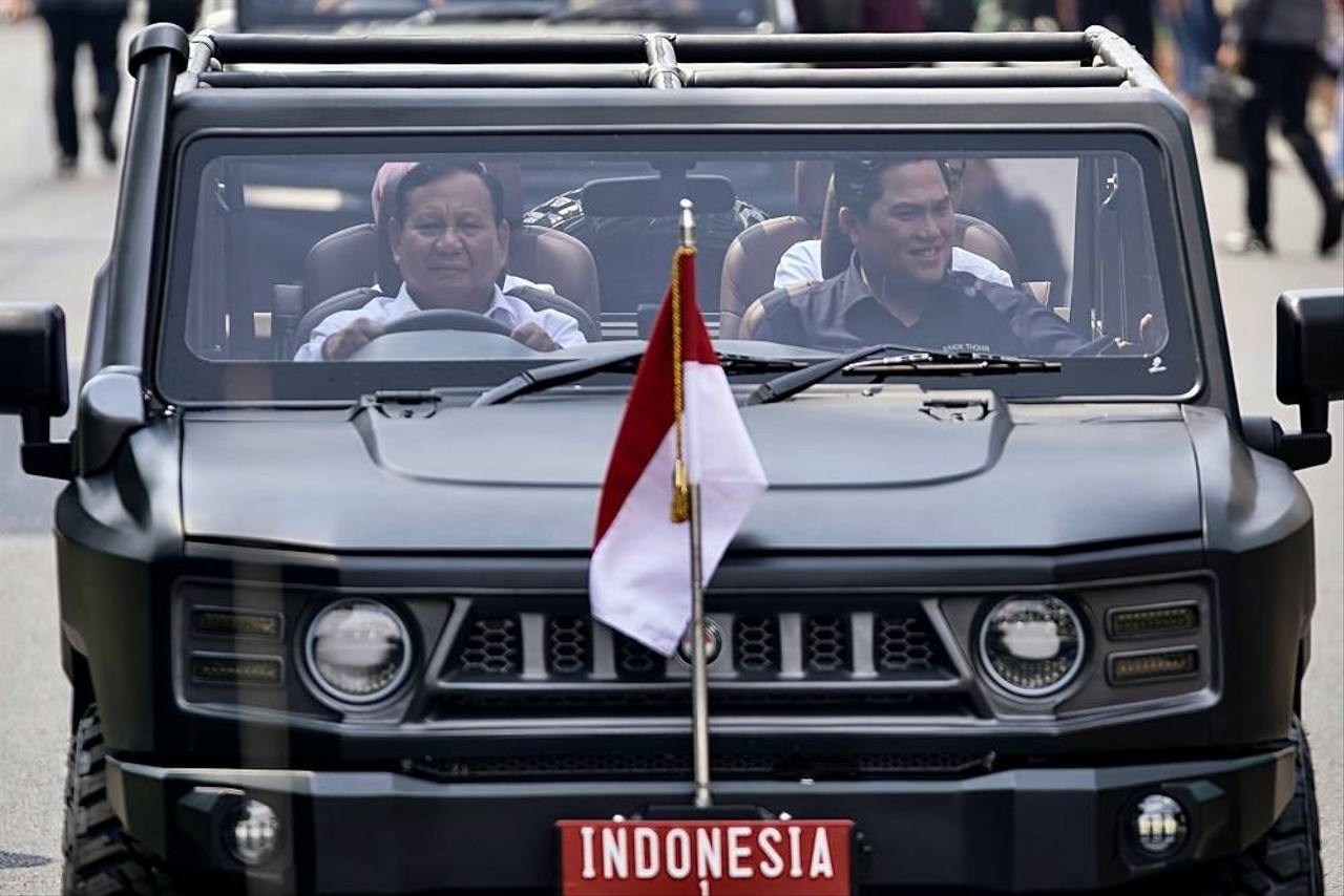 Jokowi di Pindad