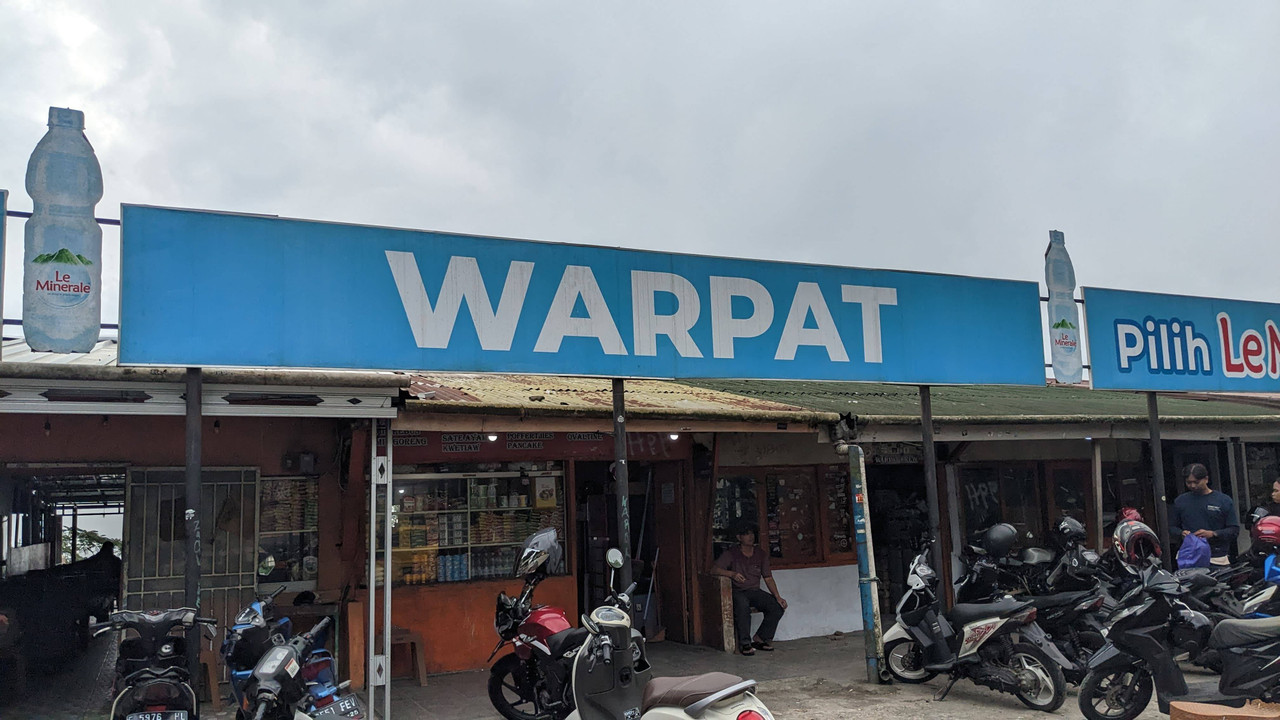 Warpat Puncak