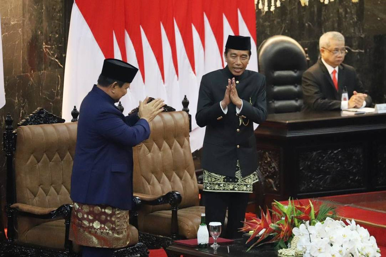 Pelantikan presiden - Prabowo dan Jokowi  