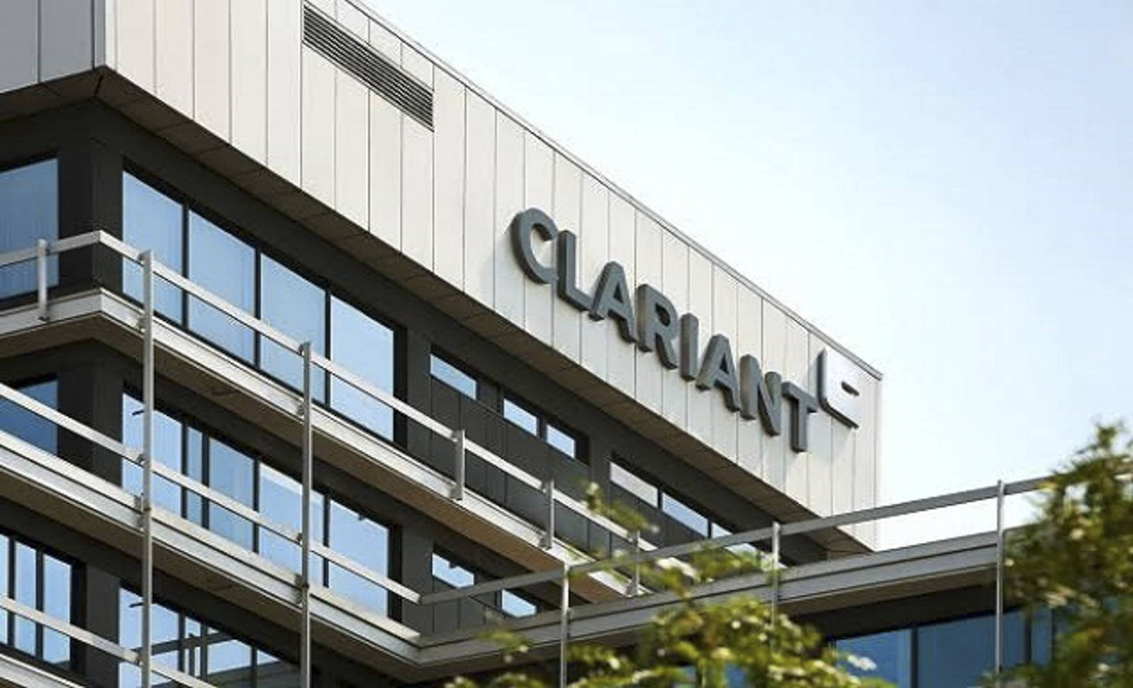 PT Clariant