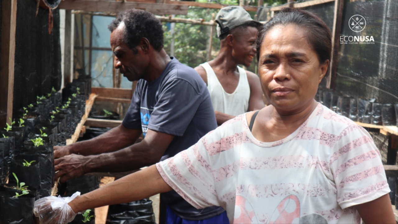 Warga Kampung Mai Mai, Kaimana, Papua Barat