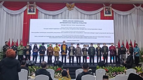 Penandatanganan Komitmen Integritas Partai Politik oleh 20 Pimpinan Parpol di Gedung Merah Putih KPK, Rabu (18/5/2022). Foto: Hedi/kumparan