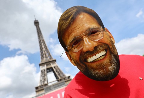 60 Ribu Fan Liverpool Banjiri Kota Paris Jelang Final Liga Champions (1)