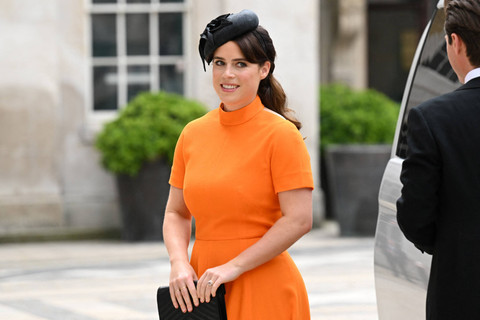 Putri Inggris Eugenie tiba untuk resepsi yang diselenggarakan oleh Walikota London di The Guildhall di London pada 3 Juni 2022. Foto: Paul ELLIS / AFP