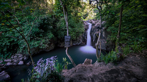 Ilustrasi Curug di Kuningan. Foto:  I Wayan Nusanjaya/Shutterstock. 