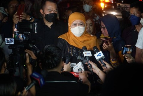 Khofifah: 2.219 Warga Mengungsi di 12 Titik Pengungsian Akibat Letusan Semeru
