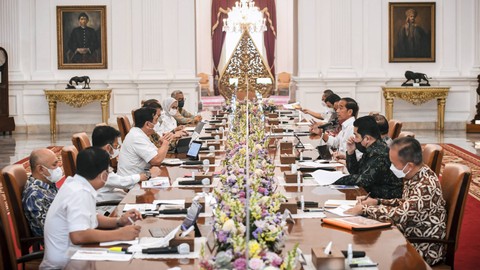 PKS Kritik Sinyal Reshuffle Jokowi: Terburu-buru, Hanya Membuat Kebisingan (1)
