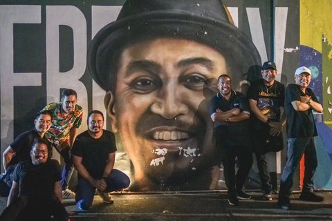 The Bakuucakar band pengiring mendiang Glenn Fredly. Foto: Instagram/@thebakuucakar