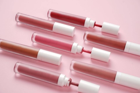 Ilustrasi Tips Memilih Lip Products. Foto: Shutterstock