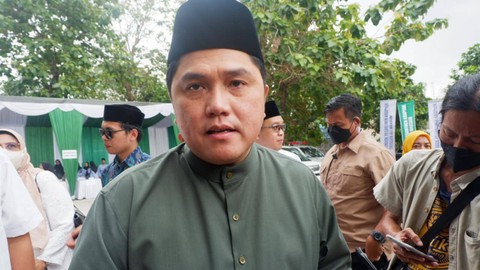 Menteri BUMN Erick Thohir di acara Halaqah Fikih Peradaban di Madrasah Aliyah Ali Maksum, Krapyak, Sewon, Bantul, Kamis (11/8/2022). Foto: Arfiansyah Panji Purnandaru/kumparan