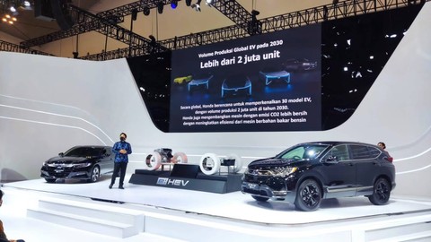 Honda CR-V dan Accord Hybrid. Foto: Gesit Prayogi/kumparan
