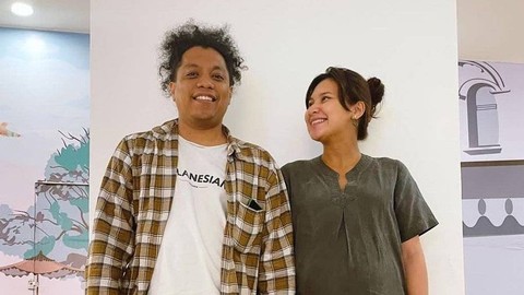 Arie Kriting dan Indah Permatasari. Foto: Instagram/@arie_kriting