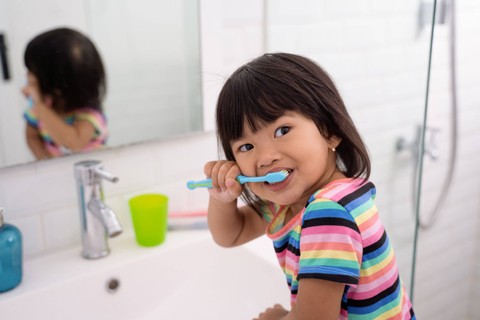Ilustrai anak sikat gigi. Foto: Shutterstock