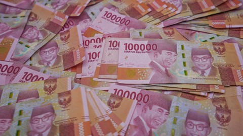 Ilustrasi uang. Foto: Ariful Azmi Usman/Shutterstock