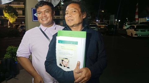 Polisi Benarkan Feni Rose Diperiksa Terkait Laporan Deolipa Yumara (2)