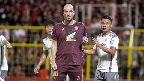 Wiljan Pluim. Foto: ligaindonesiabaru.com