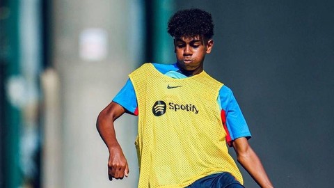 Pemain muda Barcelona berusia 15 tahun, Lamine Yamal. Foto: Instagram/@lamineyamal
