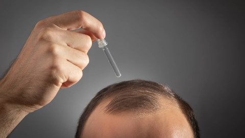 Ilustrasi serum untuk rambut pria. Foto: Shutterstock