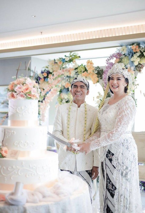 Suasana pernikahan Catherine Wilson dengan Idham Mase. Foto: Dok. Istimewa
